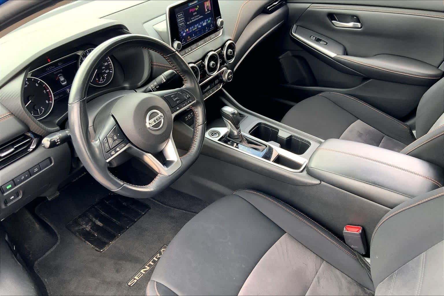 Used 2023 Electric Blue Metallic Nissan SR image 18