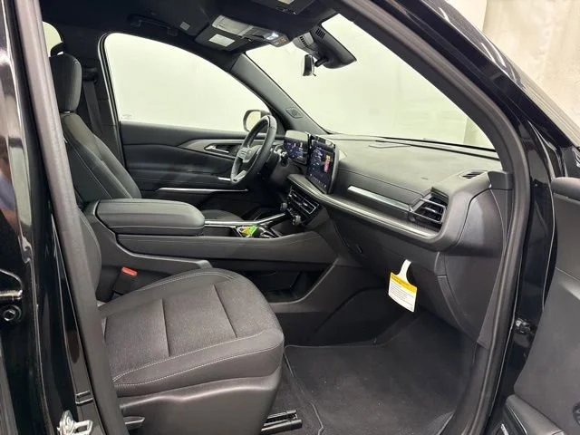 2026 Chevrolet Traverse LT - Photo 17