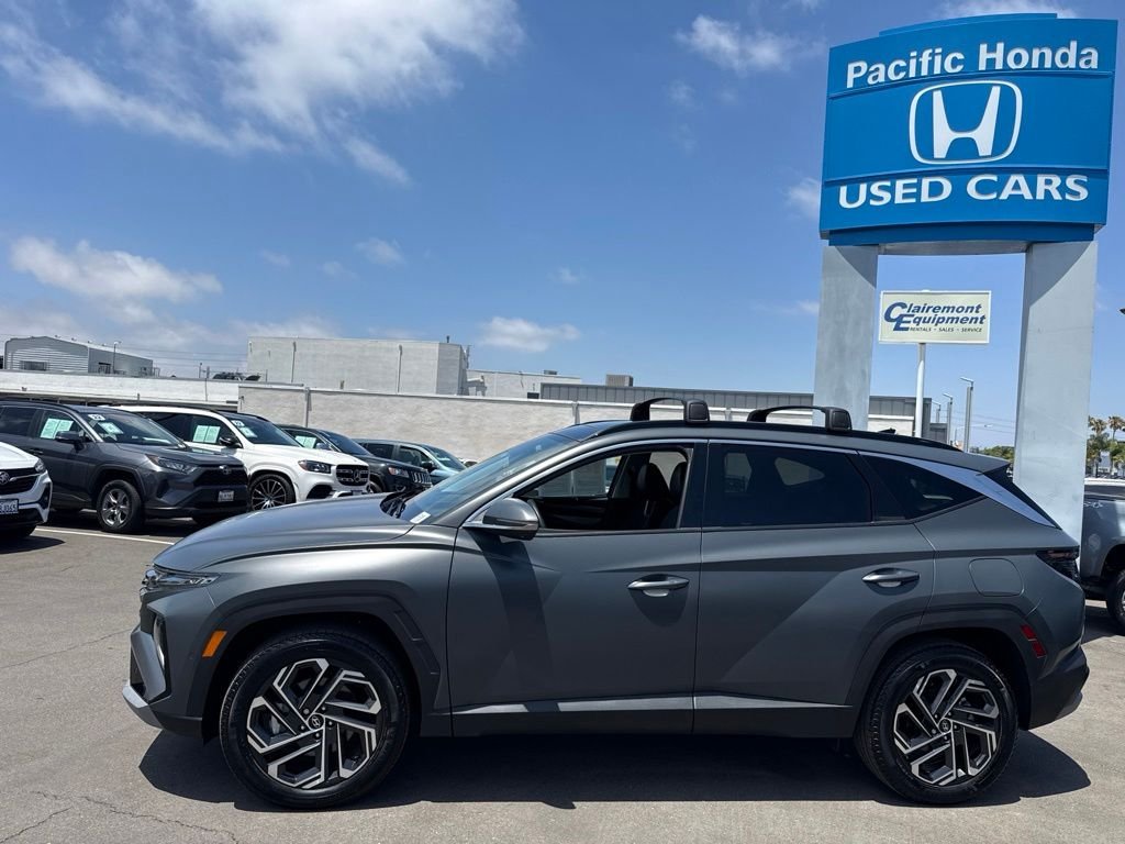 Used 2025 Gray Hyundai Limited image 2