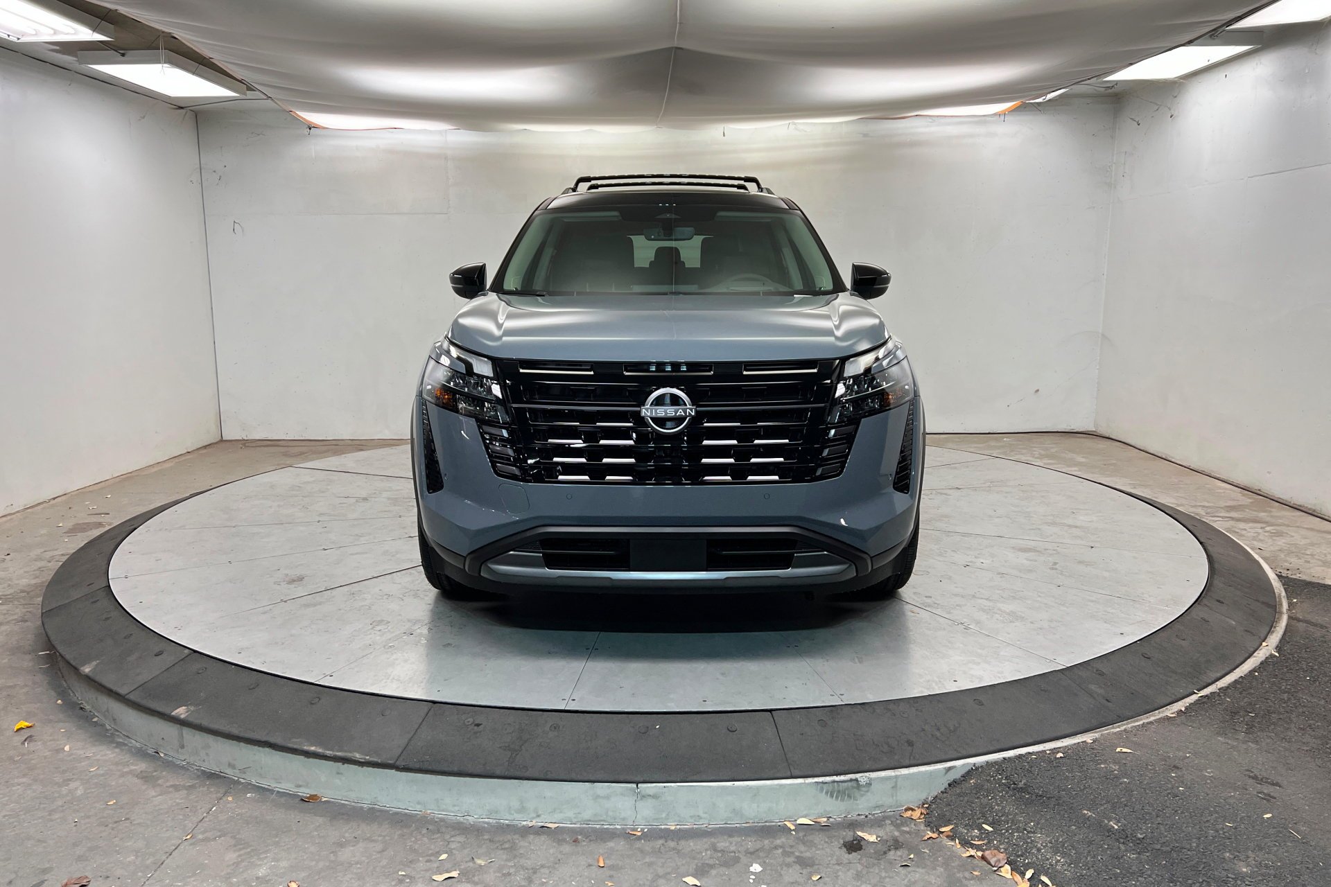 2026 Nissan Pathfinder Platinum - Photo 9