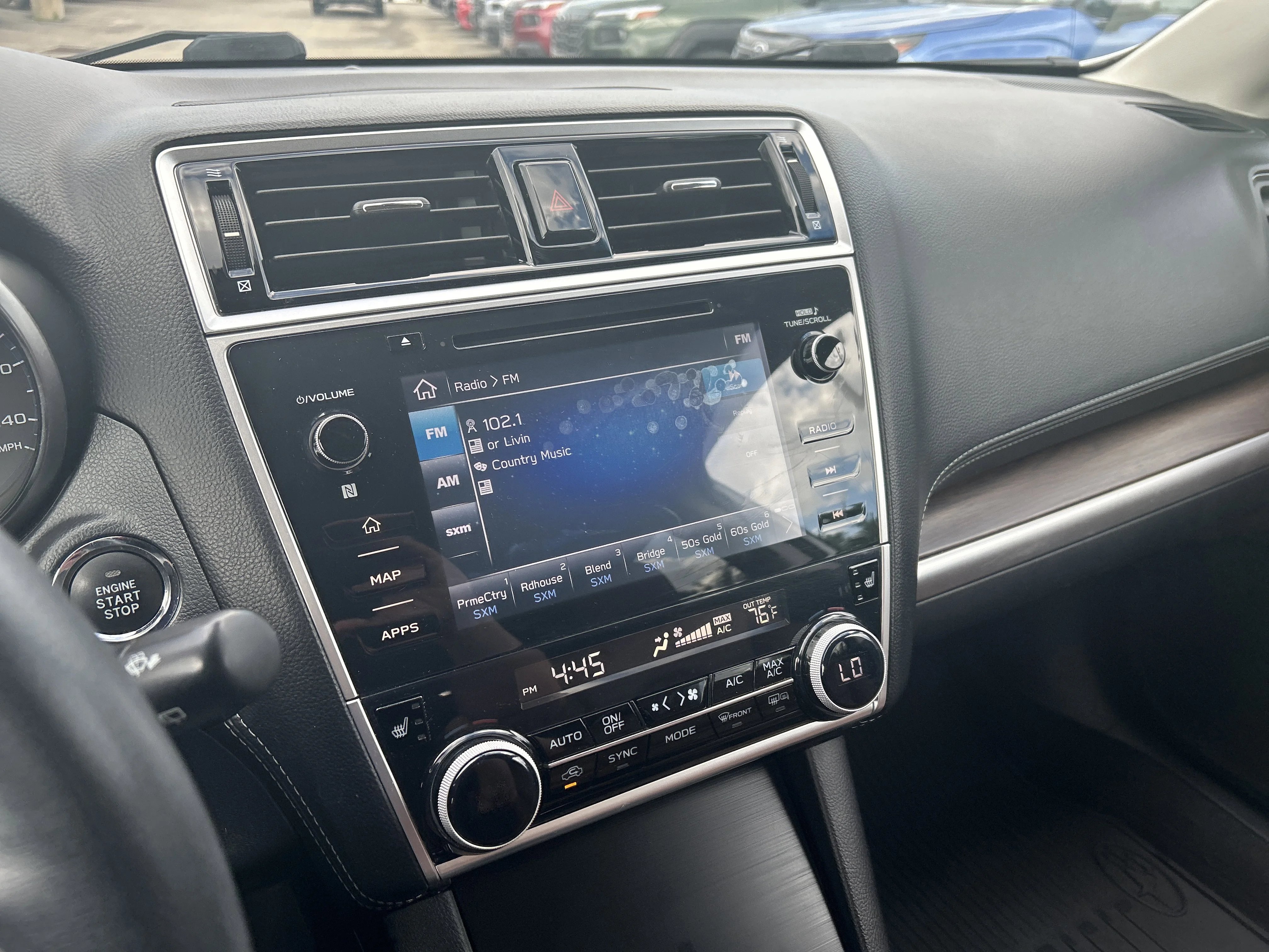 Used 2018 Crystal White Pearl Subaru Touring image 20