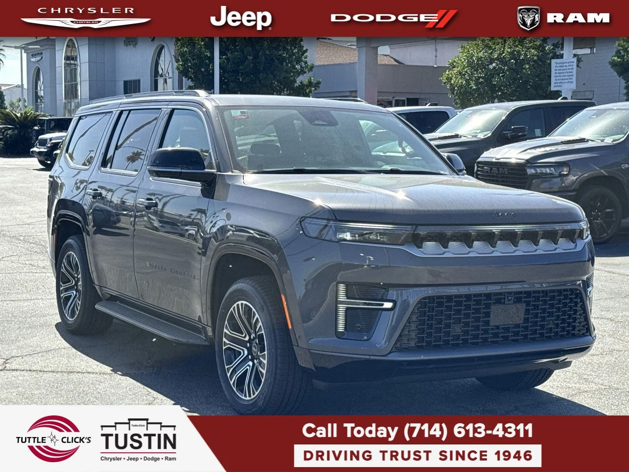 New 2026 Baltic-Gray Metallic Clear-Coat Exterior Paint Jeep 4DR 2WD image 9