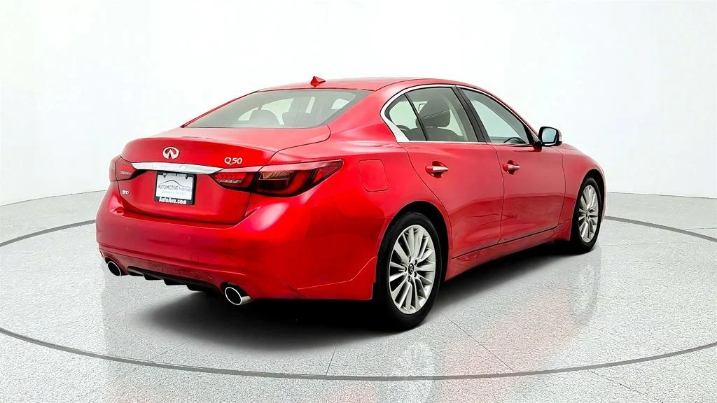 Used 2023 Dynamic Sunstone Red INFINITI LUXE AWD image 5