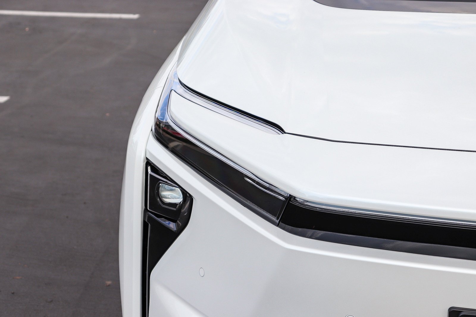New 2026 Wind Chill Pearl <sup>1</sup> Toyota  XLE image 12