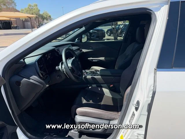 Certified Used 2023 White Lexus 350 Luxury image 7