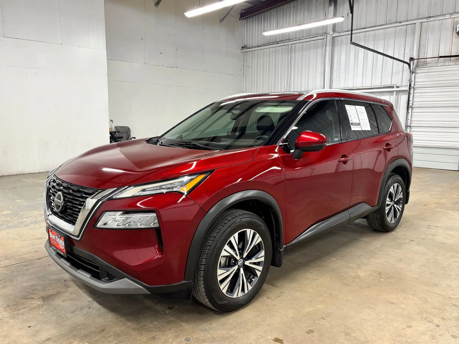 Used 2021 Red Nissan SV image 3