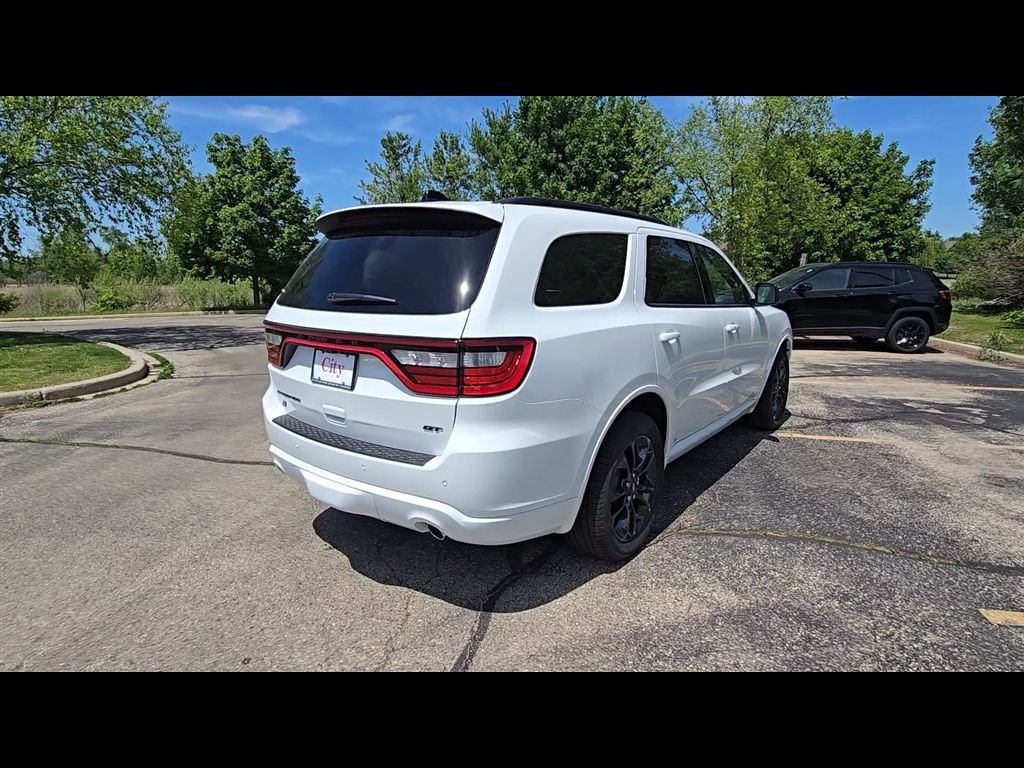 New 2026 White Knuckle Clear-Coat Exterior Paint Dodge GT Plus image 7