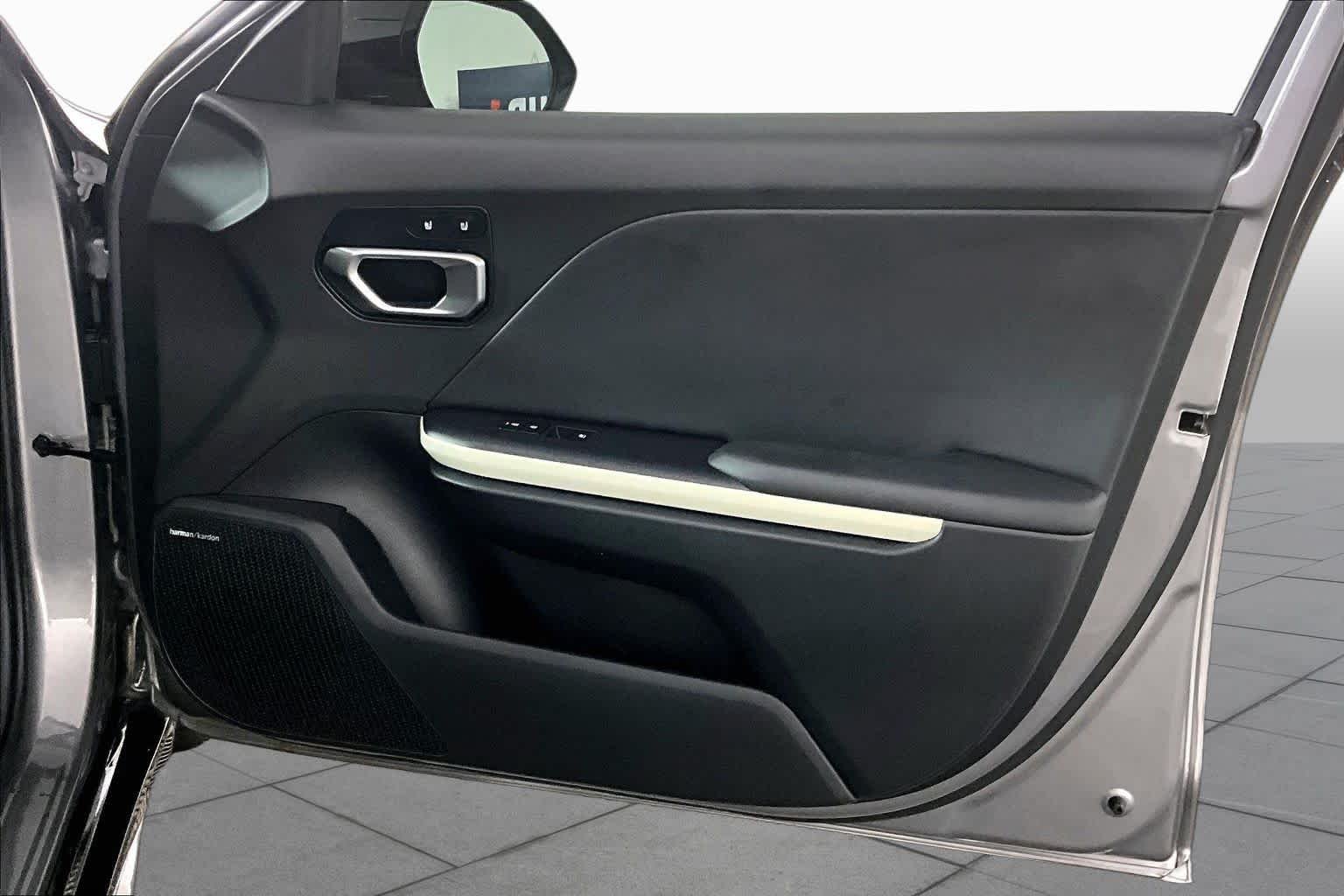 Used 2025 Steel Gray Kia GT-Line image 22