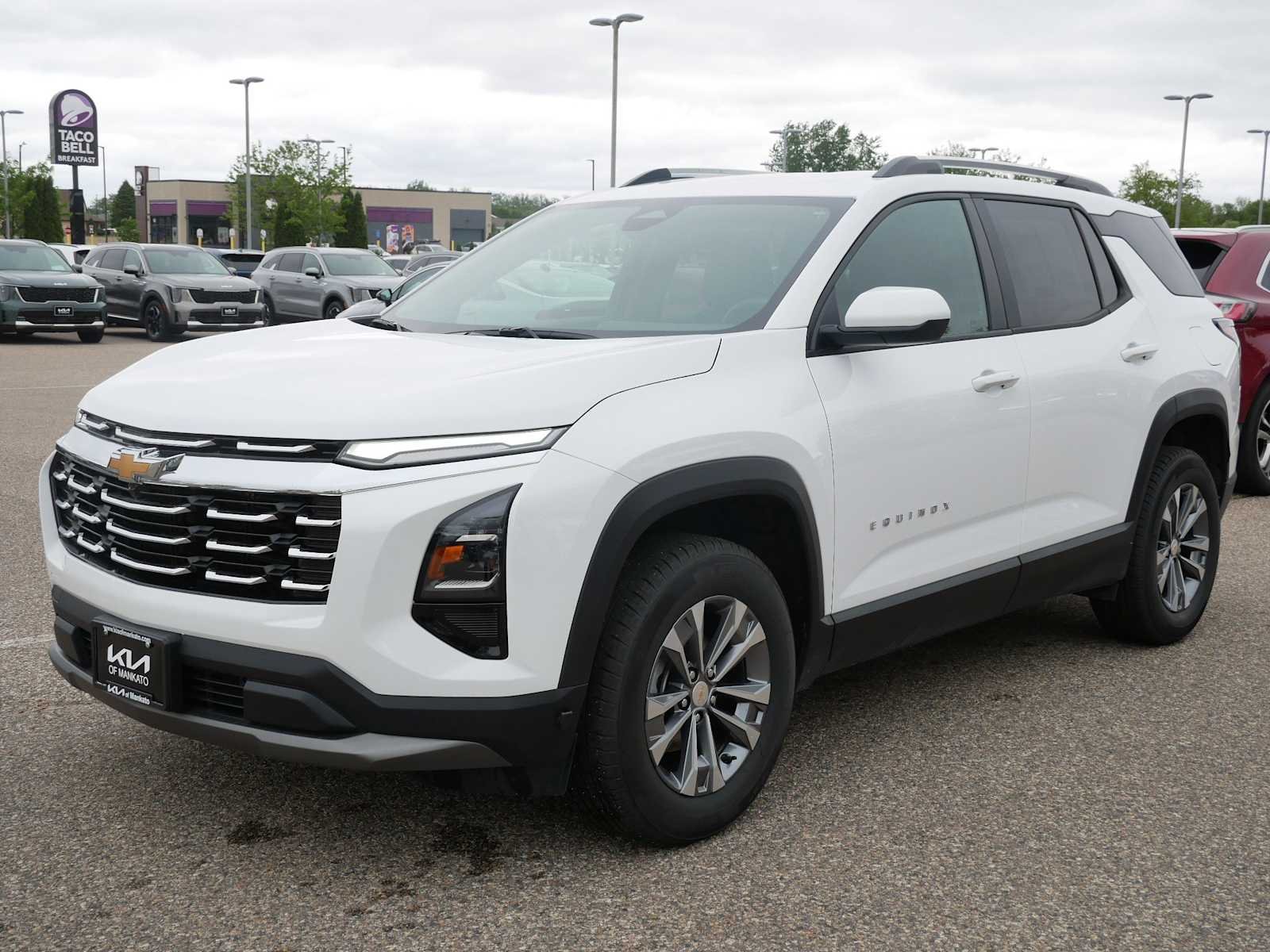Used 2025 Chevrolet Equinox LT with VIN 3GNAXPEG4SL260770 for sale in Mankato, Minnesota