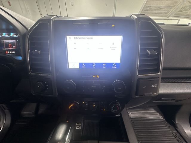 Used 2020 Gray Ford XLT image 16