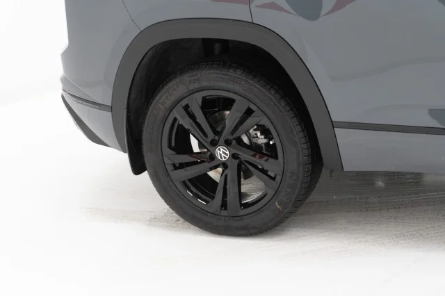 New 2026 Pure Gray Volkswagen 2.0T SEL R-Line Black image 6