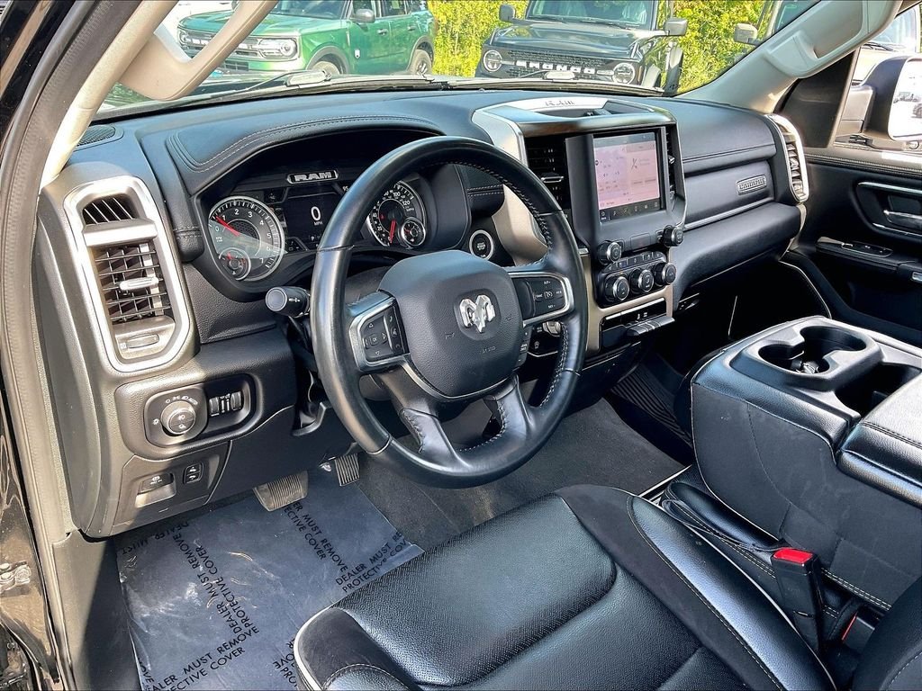 Used 2022 Diamond Black Crystal Pearlcoat Ram Laramie image 8