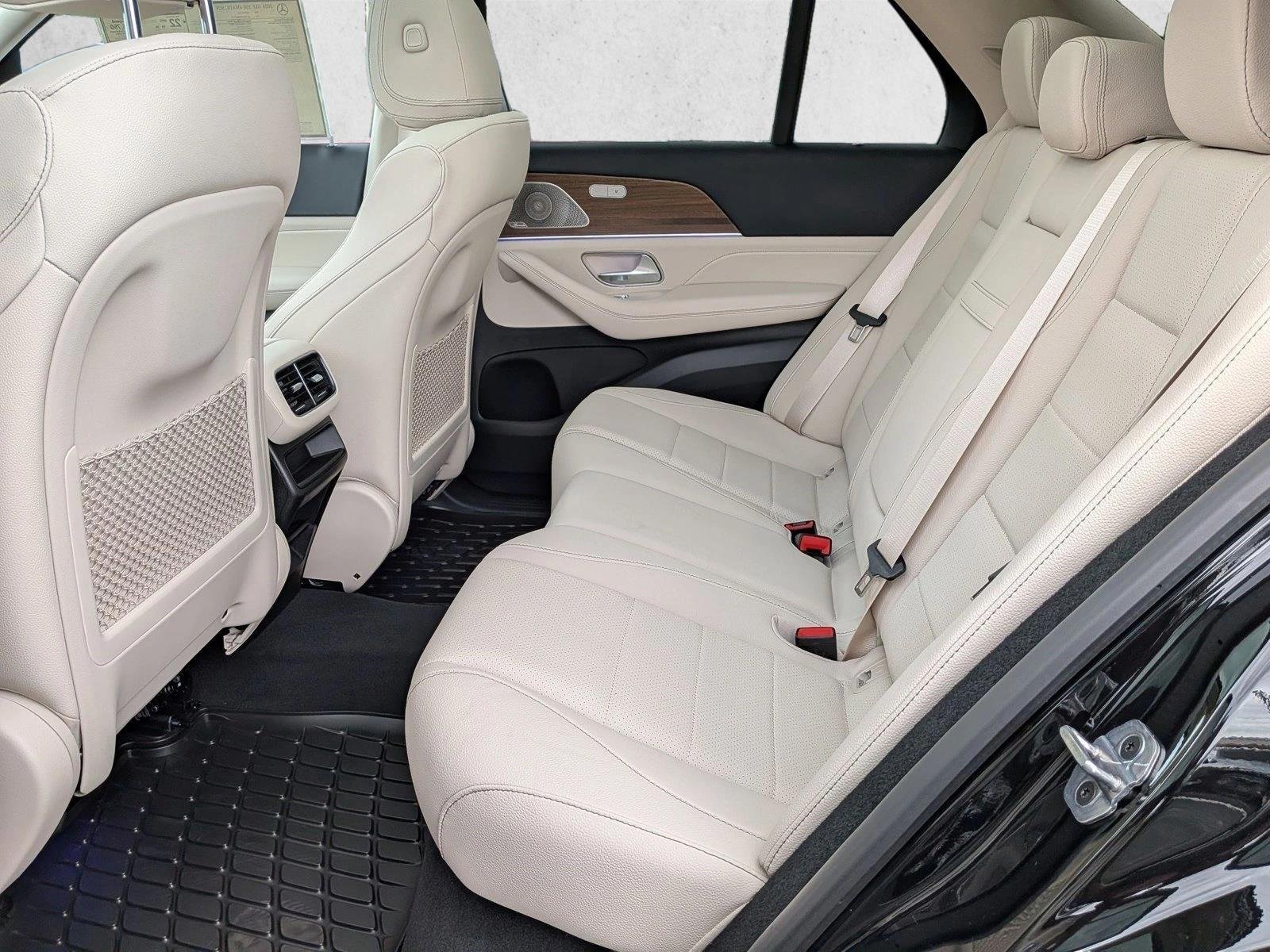 New 2026 Obsidian Black Metallic Mercedes-Benz GLE350 image 17