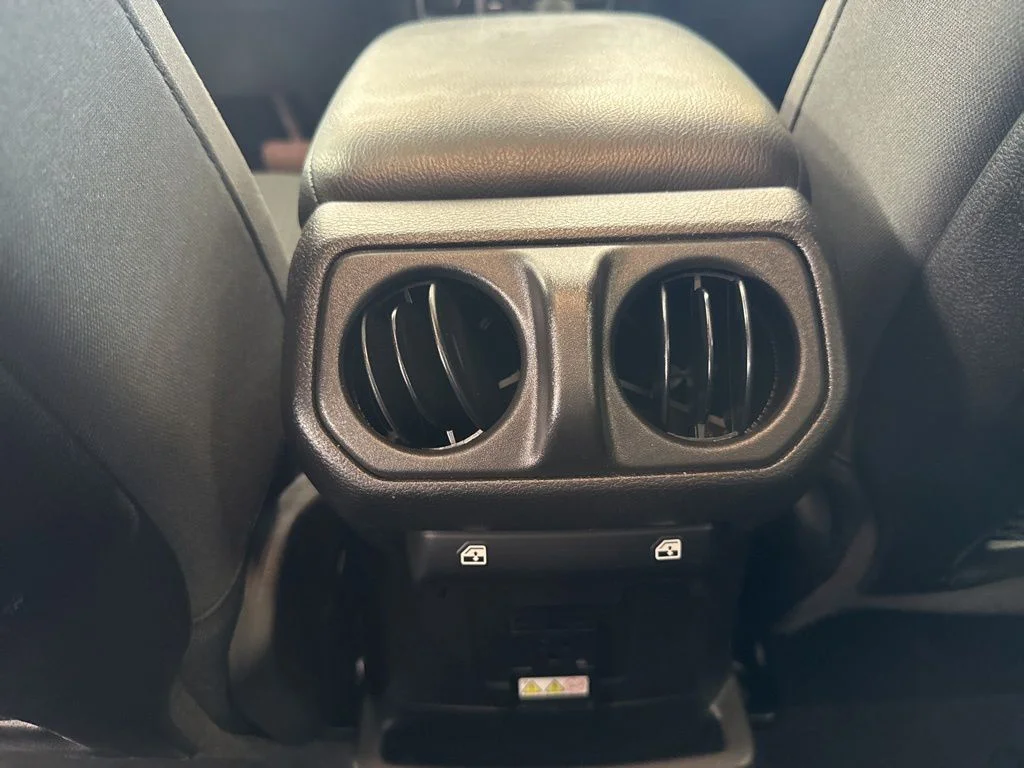 Used 2025 Gray Jeep Rubicon 4xe image 14
