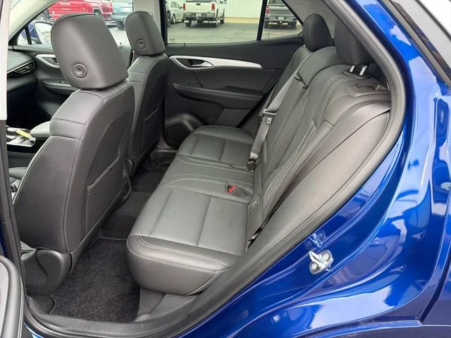 Used 2024 Calypso Blue Metallic Buick Avenir image 29