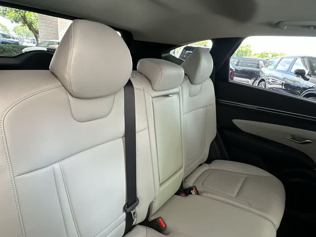 Used 2024 Hampton Gray Hyundai SEL image 26