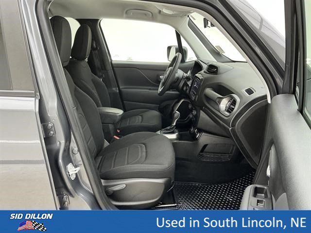Used 2022 Graphite Gray Jeep Latitude image 25