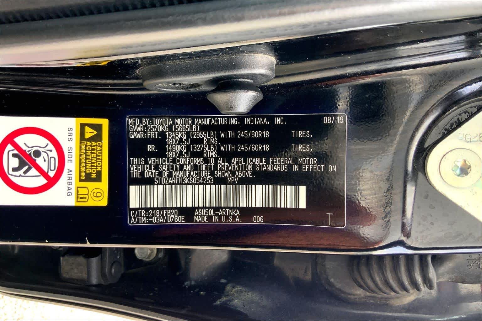 Used 2019 Midnight Black Metallic Toyota LE image 36