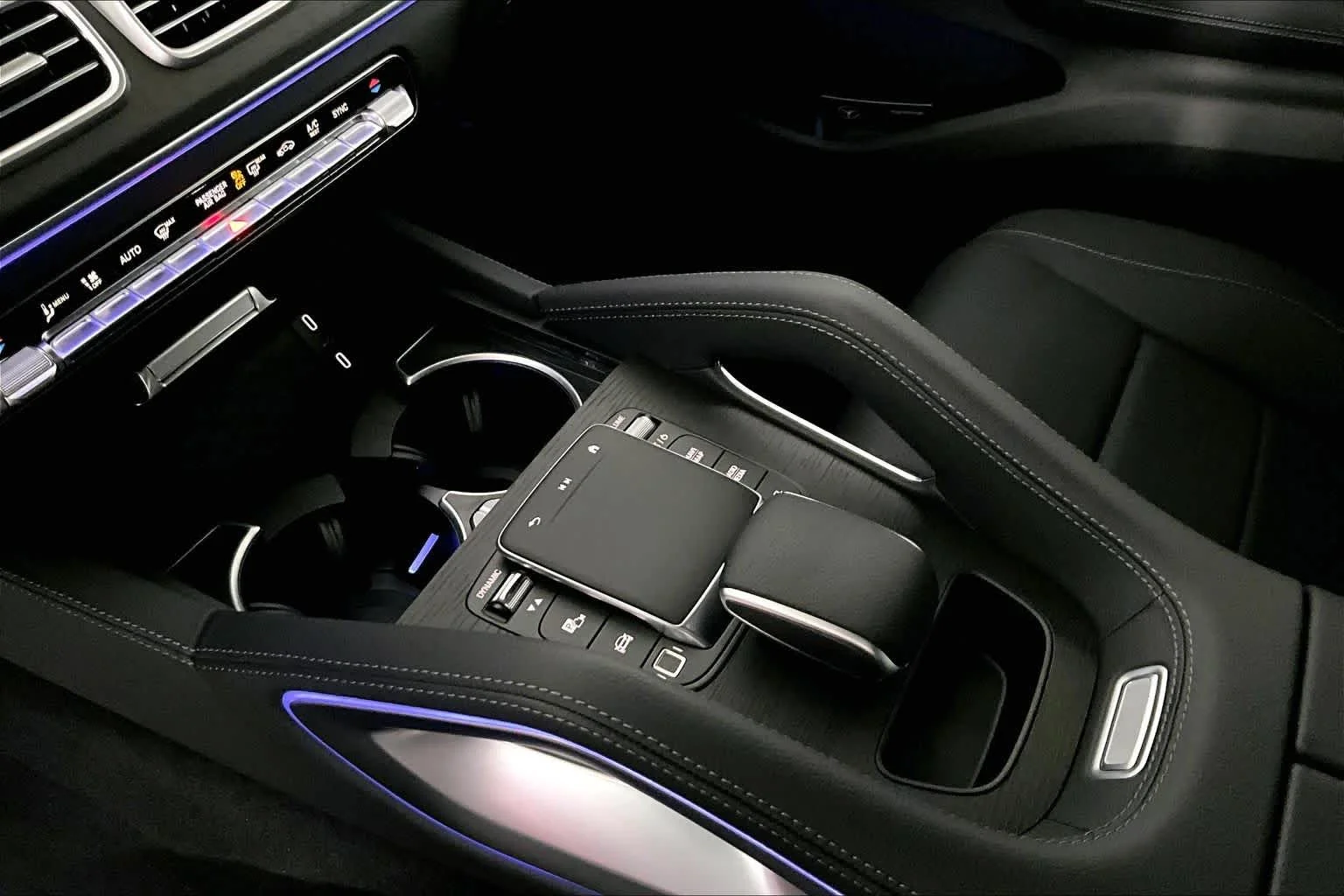 New 2026 Obsidian Black Metallic Mercedes-Benz GLE 350 image 11