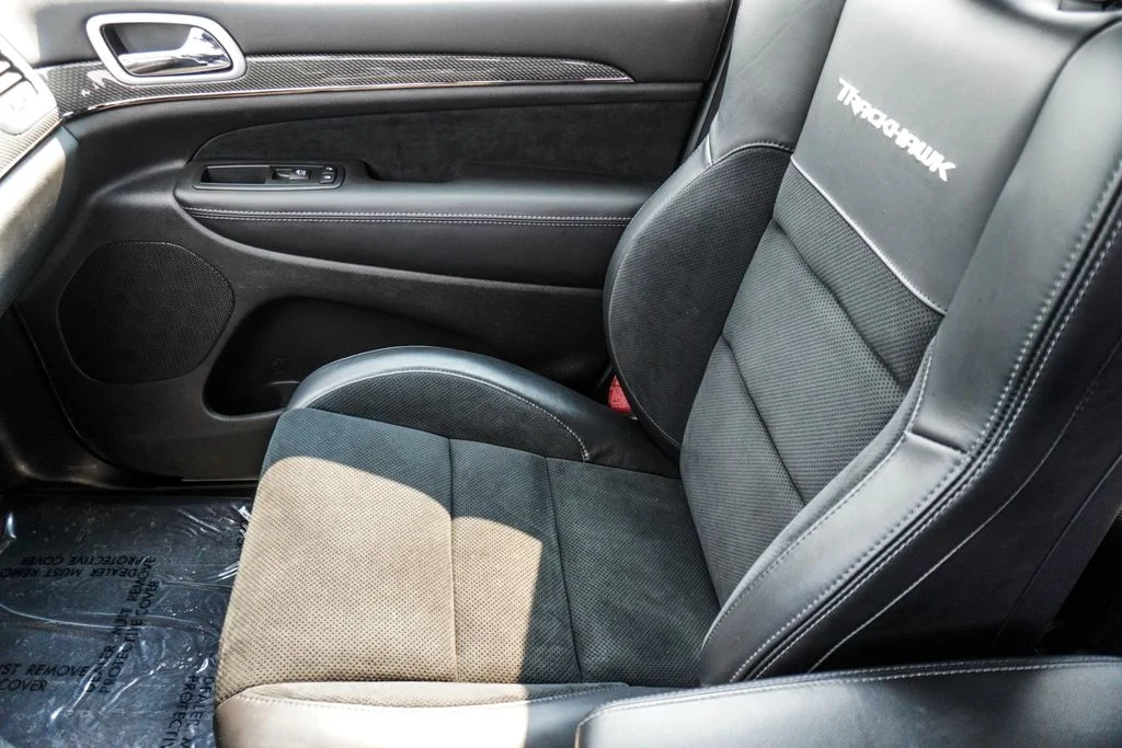 Used 2018 Black Jeep Trackhawk image 27