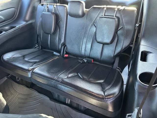2022 Chrysler Pacifica Hybrid Touring L - Photo 10