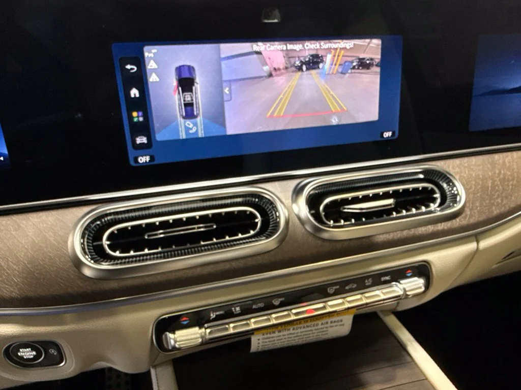 New 2027 Twilight Blue Metallic Mercedes-Benz GLS 450 image 37