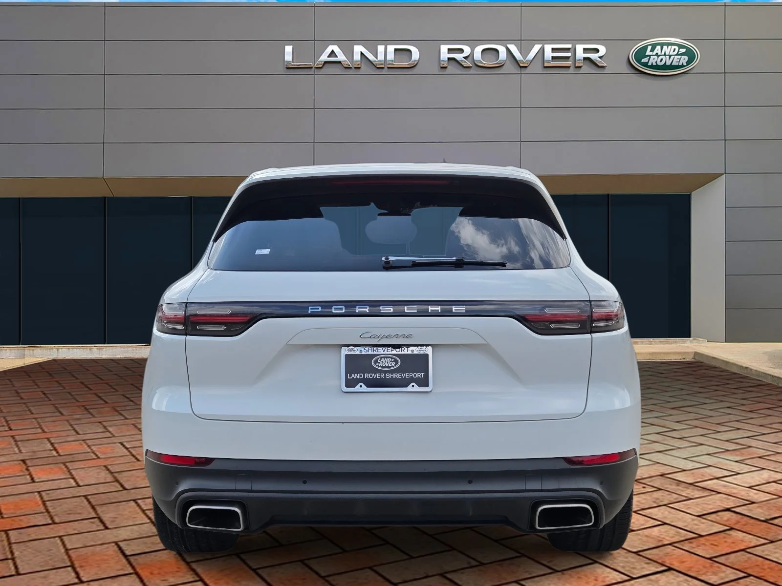 Used 2020 White Porsche Base image 5