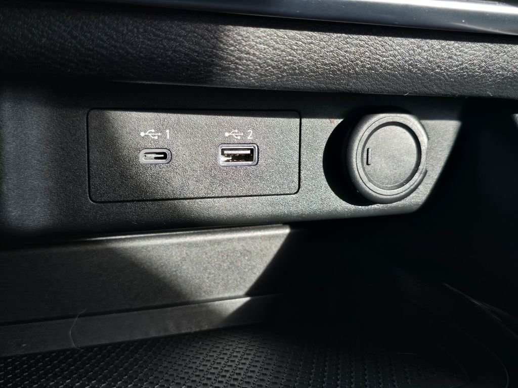 2021 Nissan Rogue SV - Photo 26