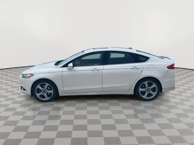 2015 Ford Fusion 4dr Sdn SE FWD