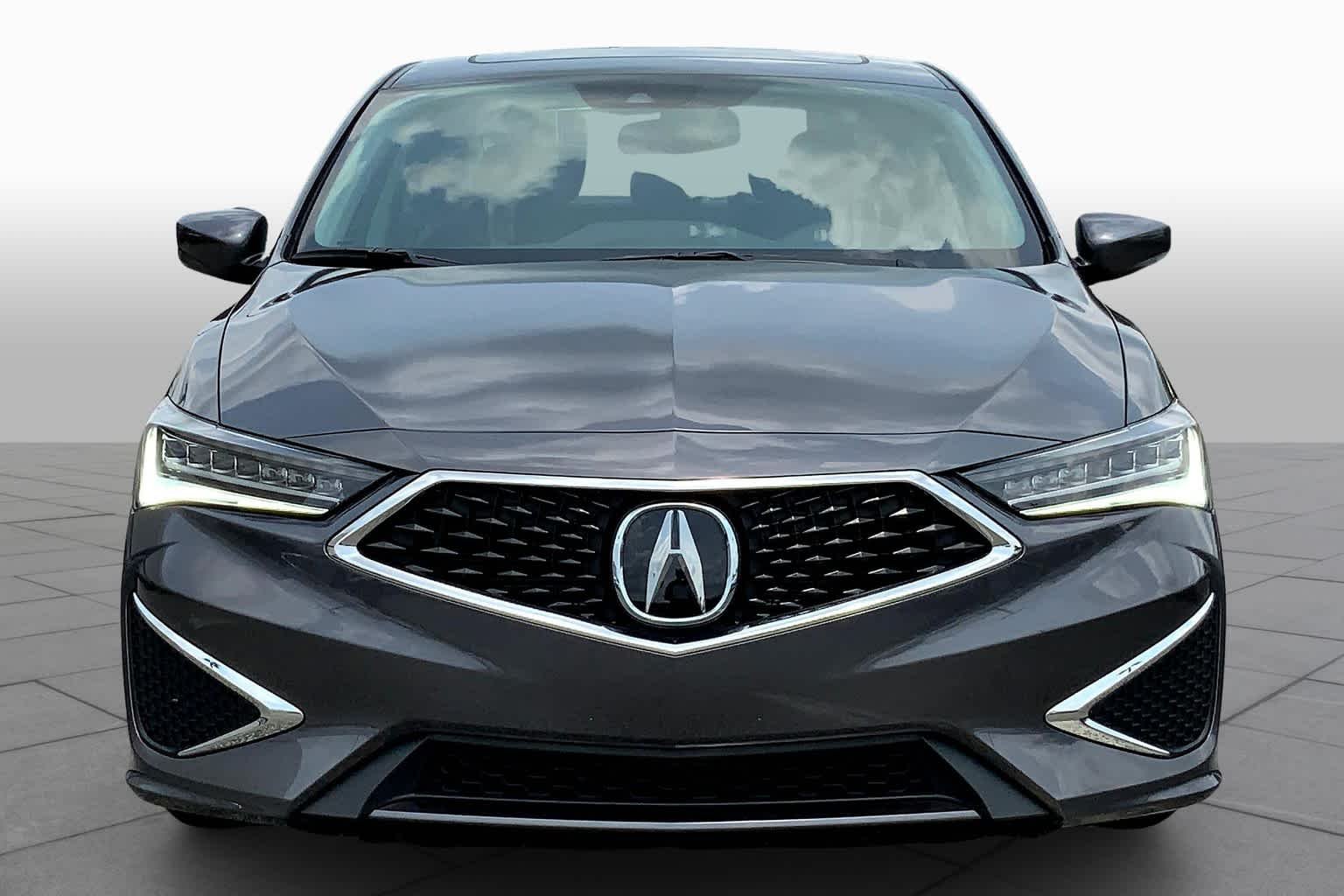 Used 2019 Modern Steel Metallic Acura w/Premium Pkg image 4