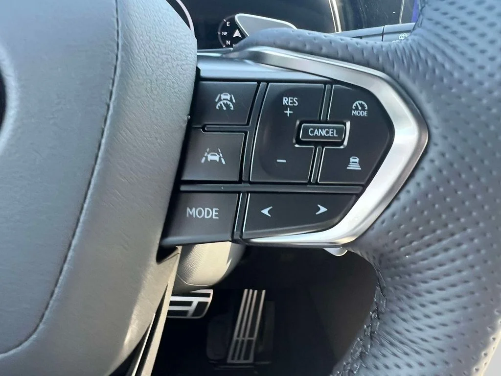 New 2026 Caviar Lexus TX 500h F SPORT PERFORMANCE PREMIUM AWD image 21