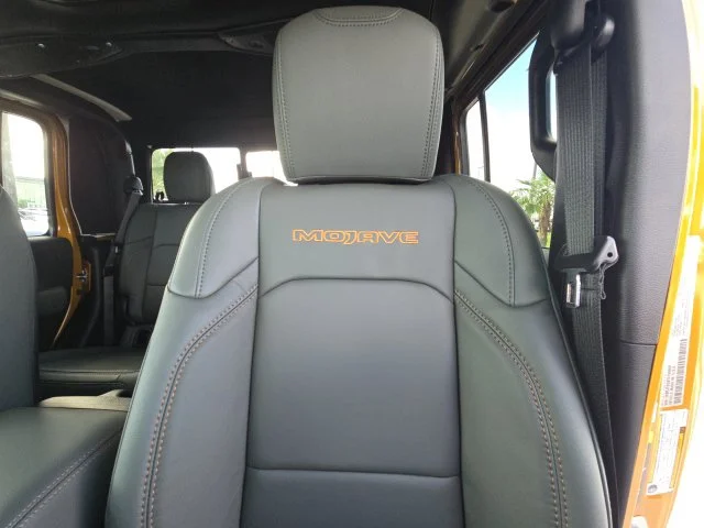 New 2026 Goldilocks Exterior Paint Jeep Mojave image 16