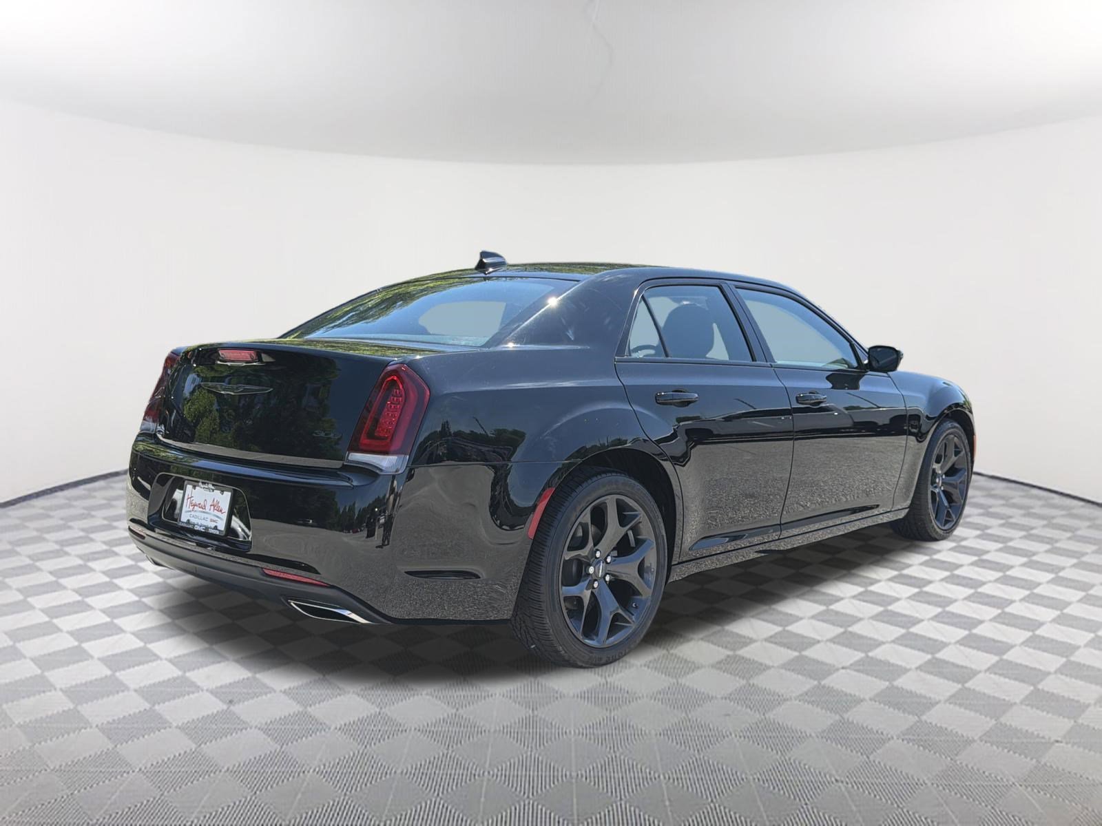 2022 Chrysler 300 Touring - Photo 6