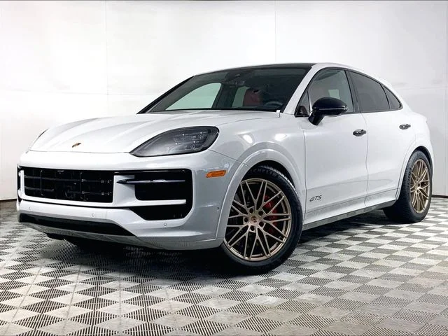 2026 Porsche Cayenne Coup GTS