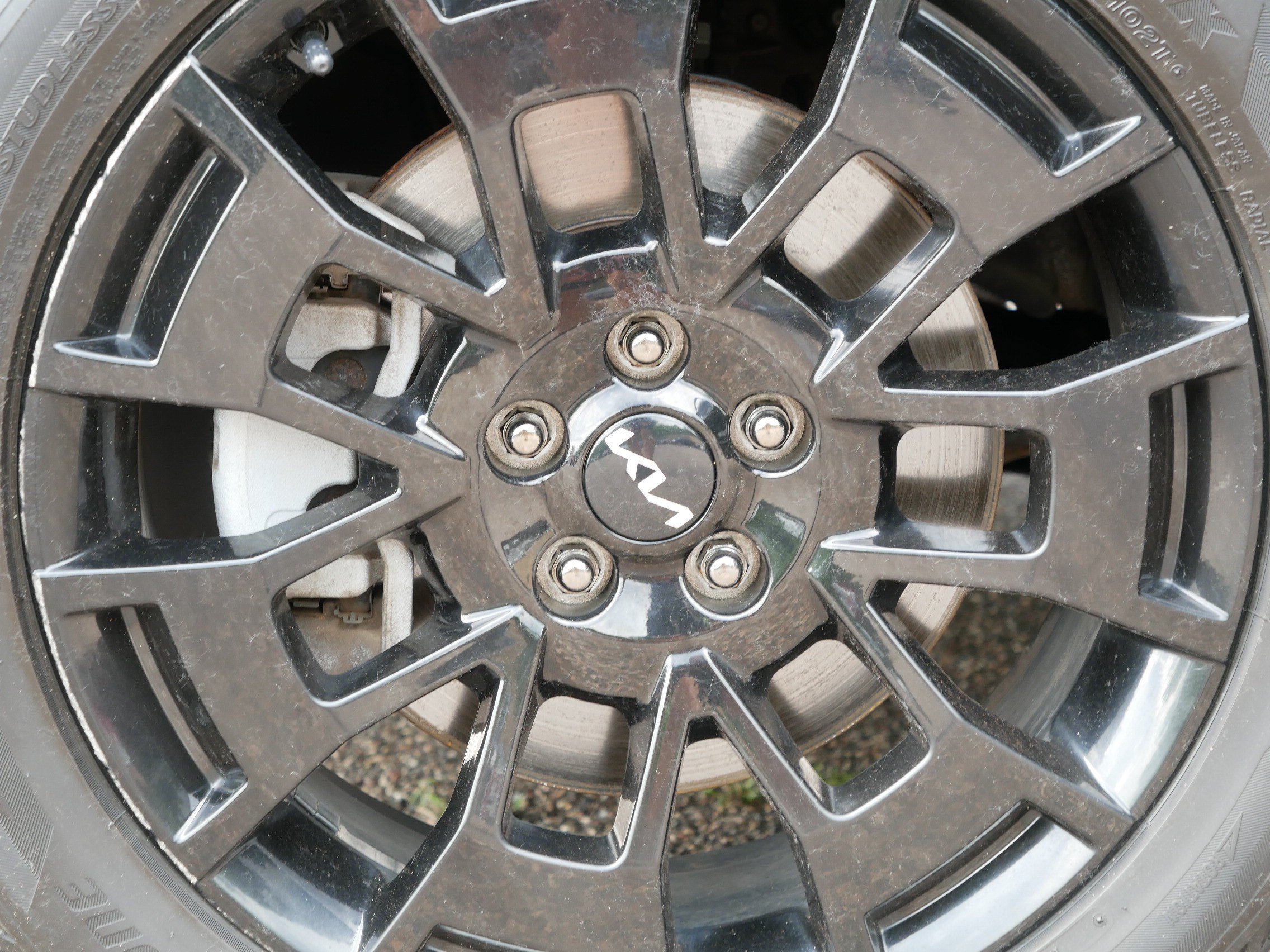 Certified Used 2022 Ebony Black Kia SX image 15