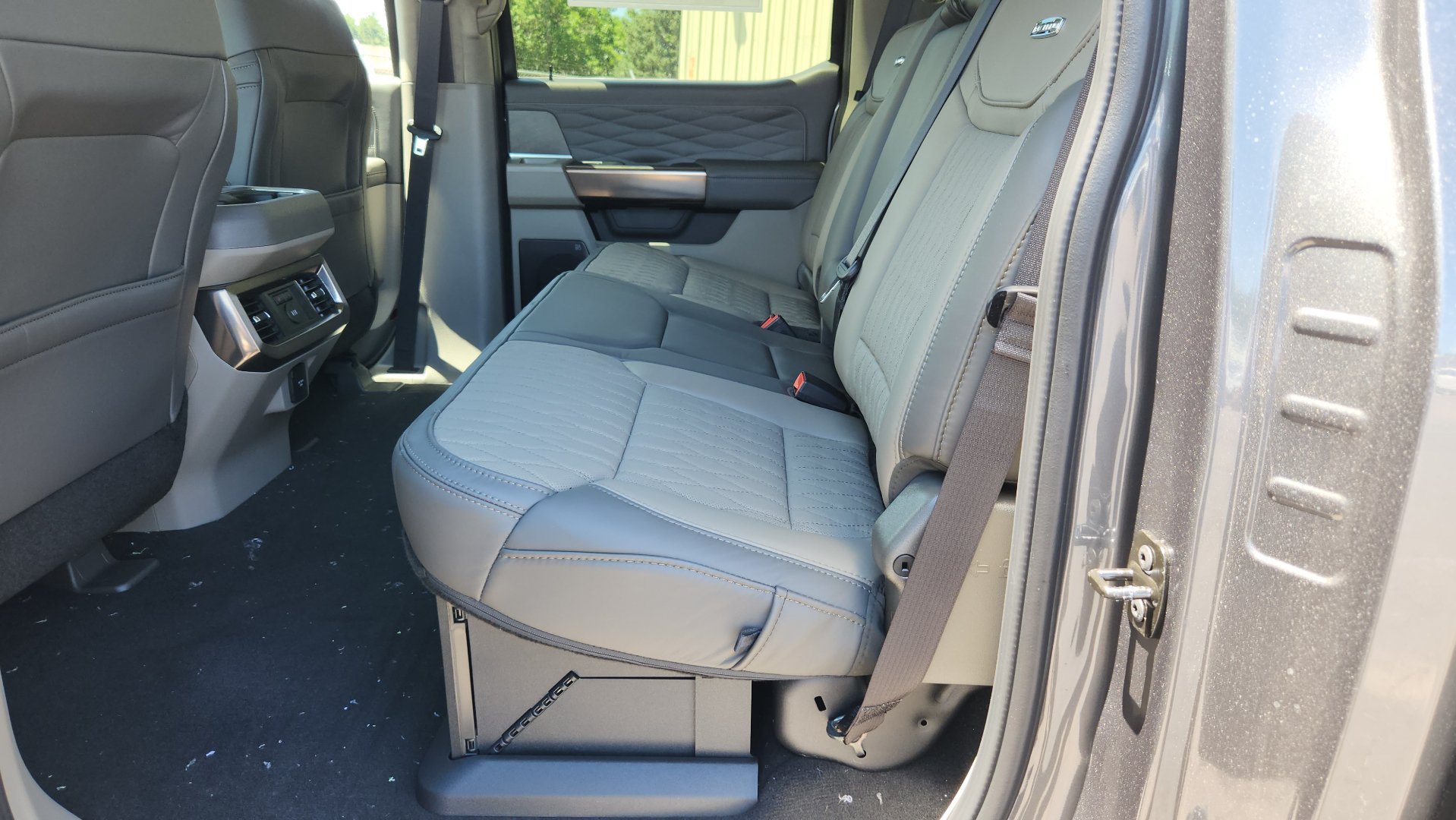 New 2026 Carbonized Gray Metallic Ford Platinum image 15