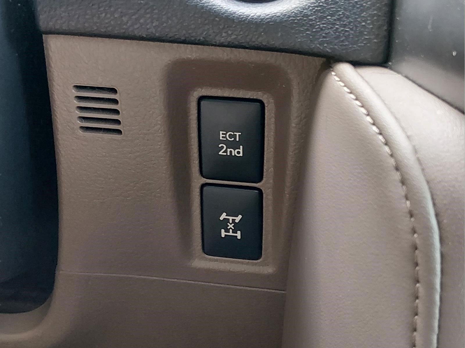 Used 2022 Starfire Pearl Lexus GX 460 Premium image 23