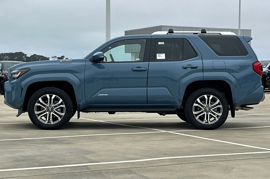 2026 Toyota 4Runner Limited - Photo 7
