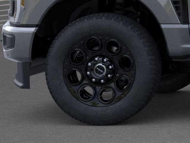 New 2026 Carbonized Gray Metallic Ford Lariat image 19