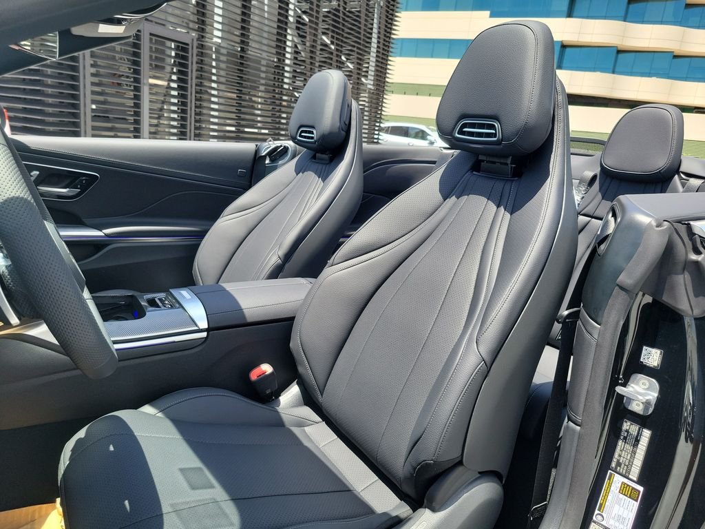 New 2027 Black Mercedes-Benz CLE 300 image 15