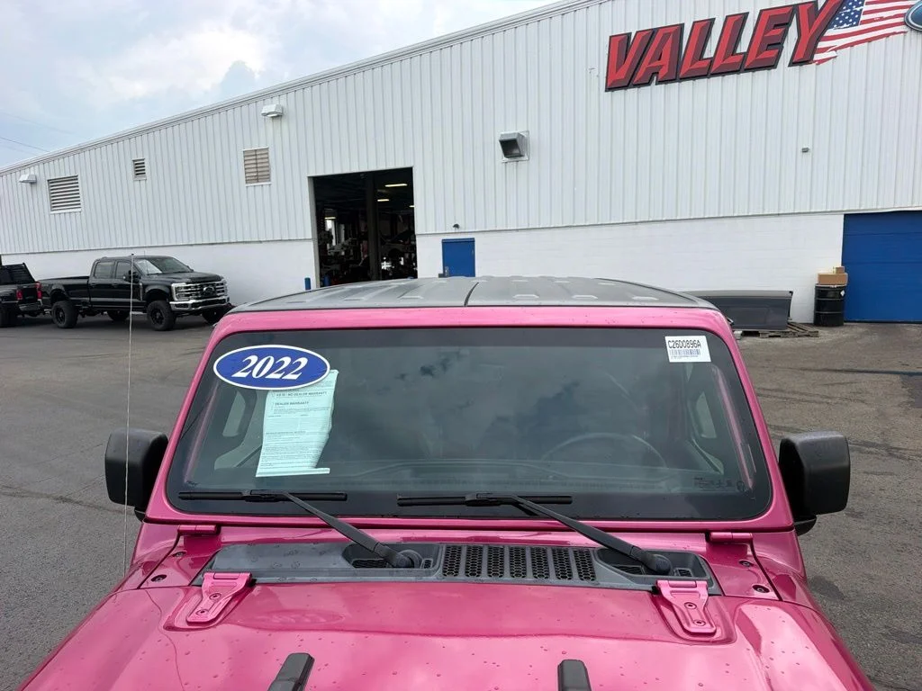 Certified Used 2022 Limited Edition Tuscadero Pearlcoat Jeep Unlimited Sahara image 18