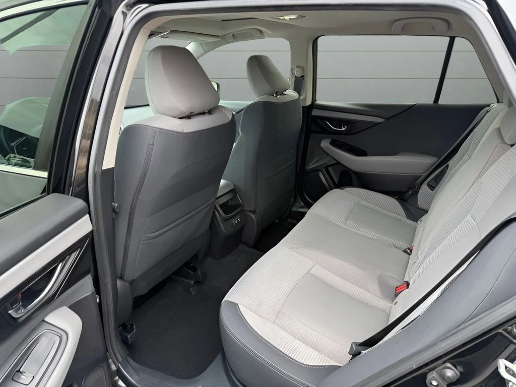 Used 2020 Black Subaru Premium image 22