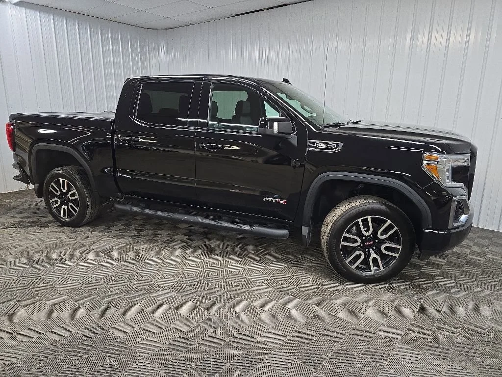 2021 GMC Sierra 4WD Crew Cab Short Box AT4's photo