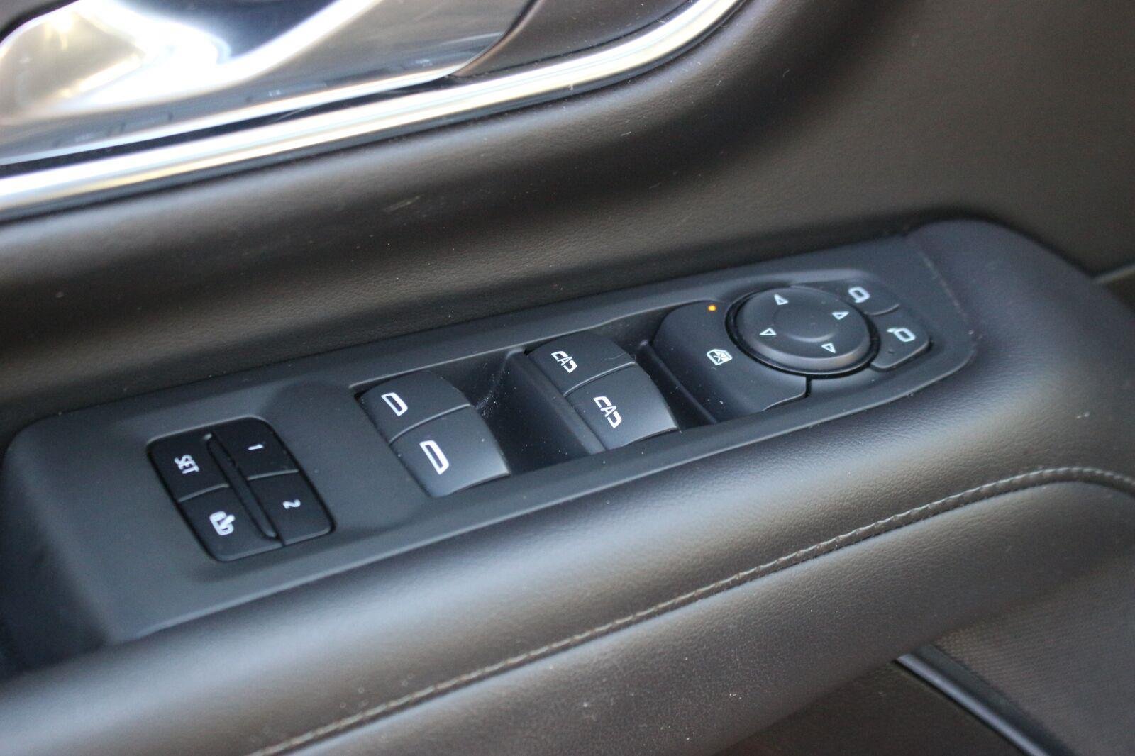 Used 2023 DARK ASH METALLIC Chevrolet Z71 image 16