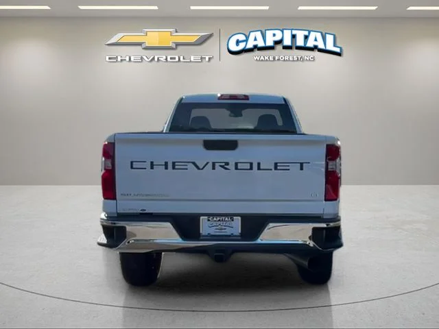 Used 2025 White Chevrolet LT image 4