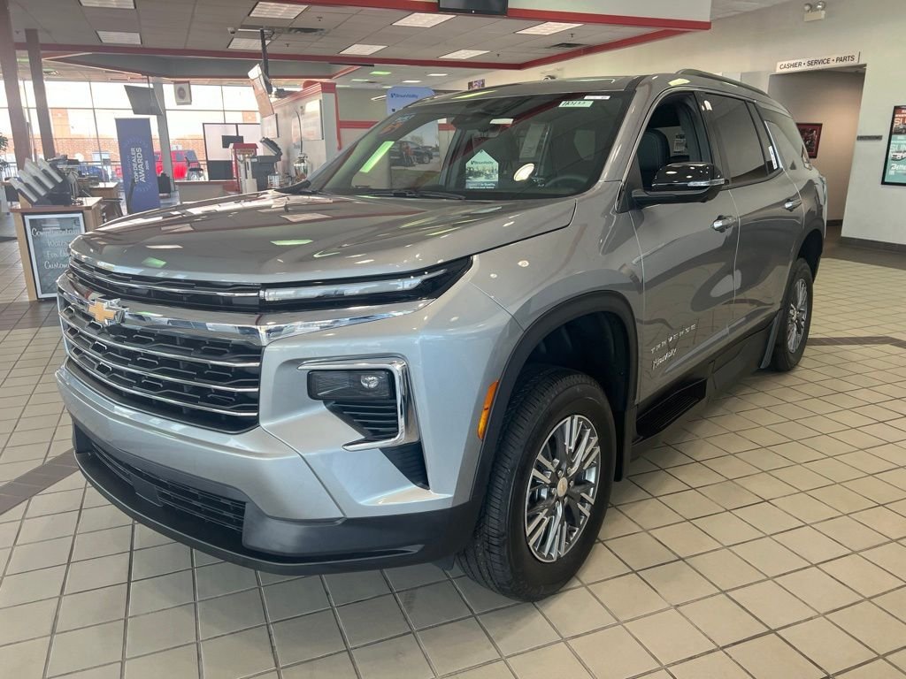 Used 2026 Gray Chevrolet LT image 7