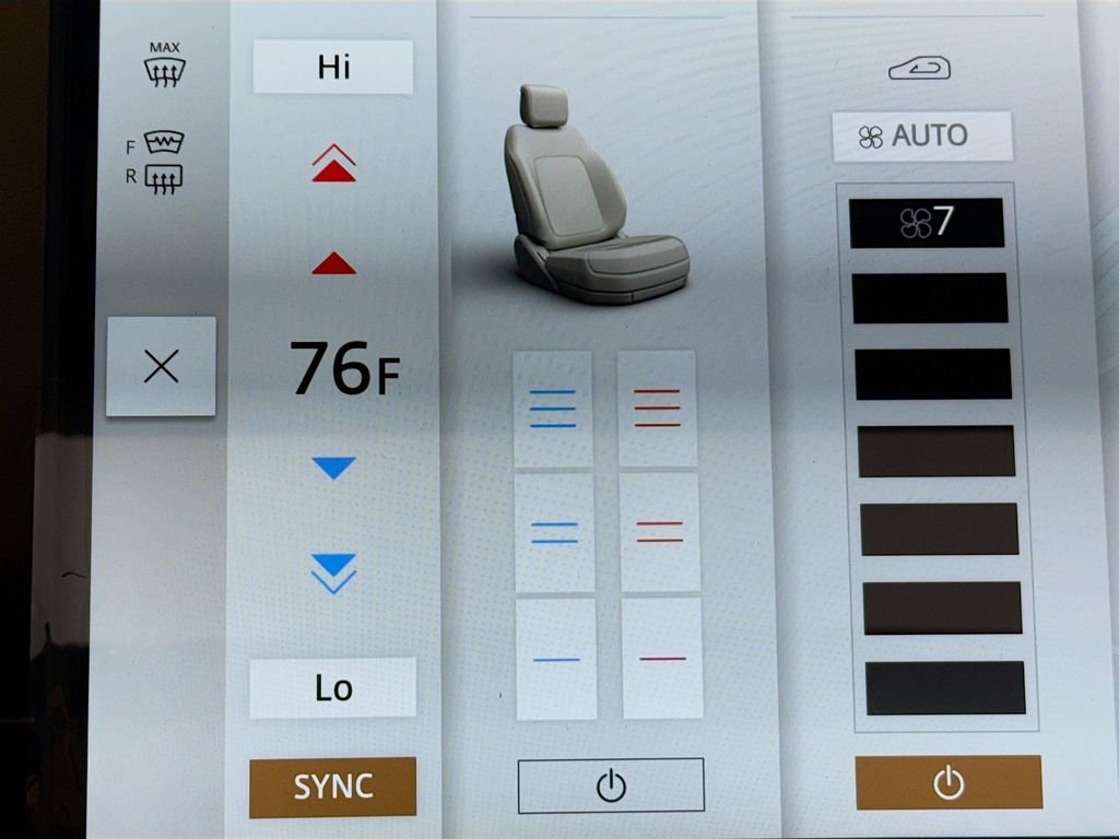 New 2026 Santorini Black Land Rover Dynamic SE image 21