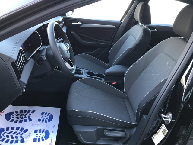 2026 Volkswagen Jetta Sport - Photo 21