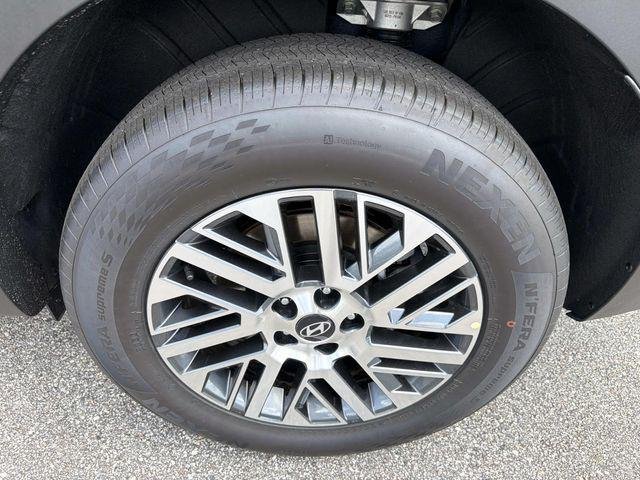 New 2027 Blue Hyundai SE FWD image 27