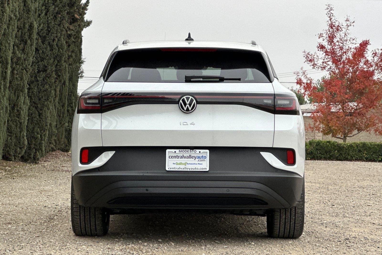 New 2026 Opal White Pearl Volkswagen Pro image 5
